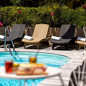 https://hotel-condor-riccione.emilia-romagnahotels.net